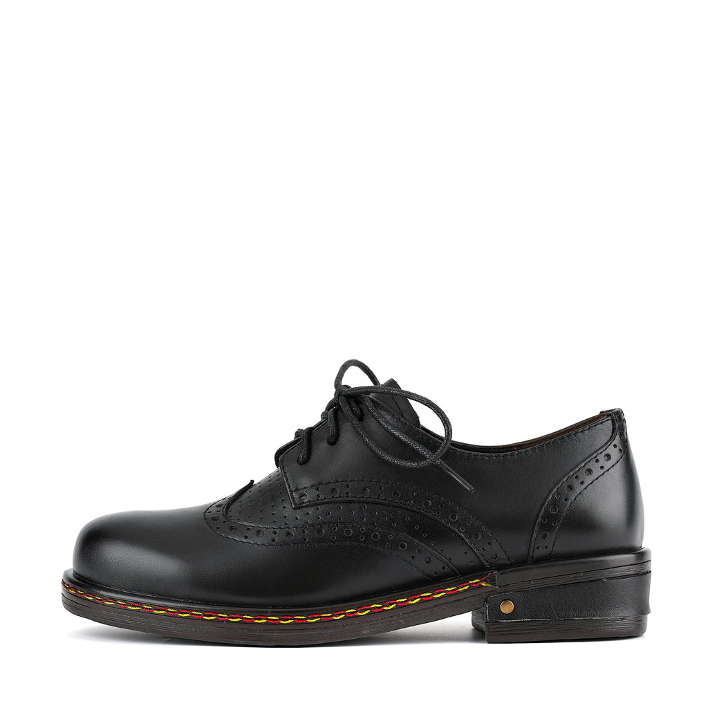 Classic Brogue Leather Lace-Up Flat Shoes