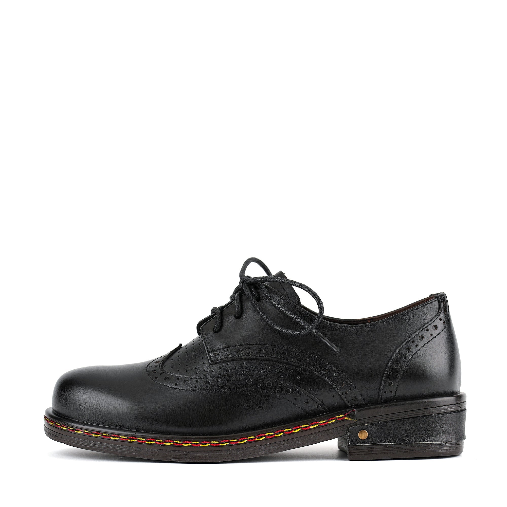 Classic Brogue Leather Lace-Up Flat Shoes