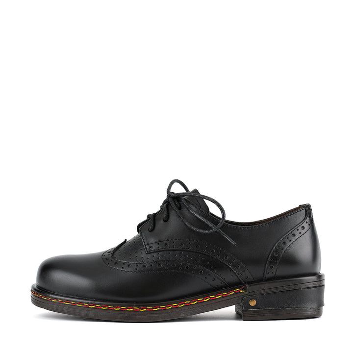 Classic Brogue Leather Lace-Up Flat Shoes