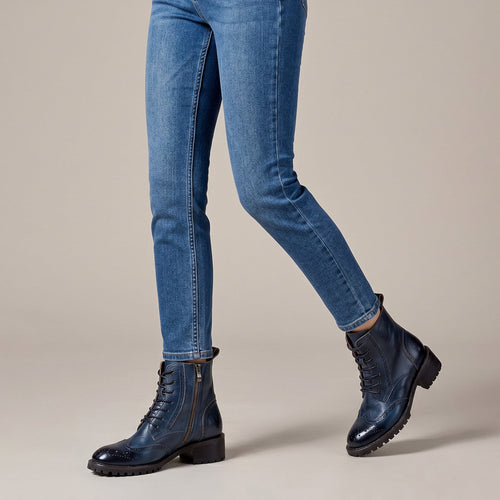 Comfortable Genuine Leather Laces Zipper Ankle Boots