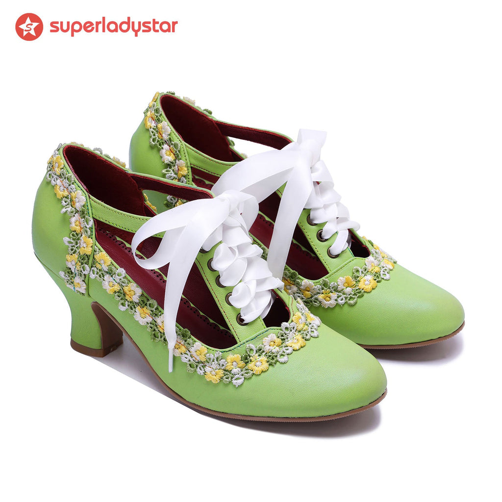 Spring Daisy Floral Vintage Pumps